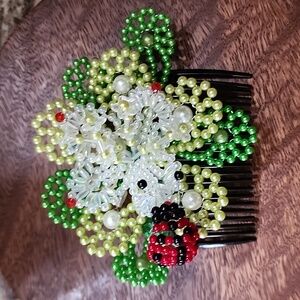 HANDMADE Floral Beaded Hair Comb
